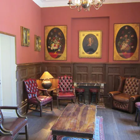 Casa vacanze A Beautiful Castle In The Valley Of Aisne *